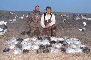 Snow goose guide Jake Groth and friend DJ enjoyed an afternoon hunt in Missouri.
