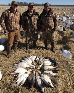 Spring Snow Goose Hunting Www.huntupnorth.com 216